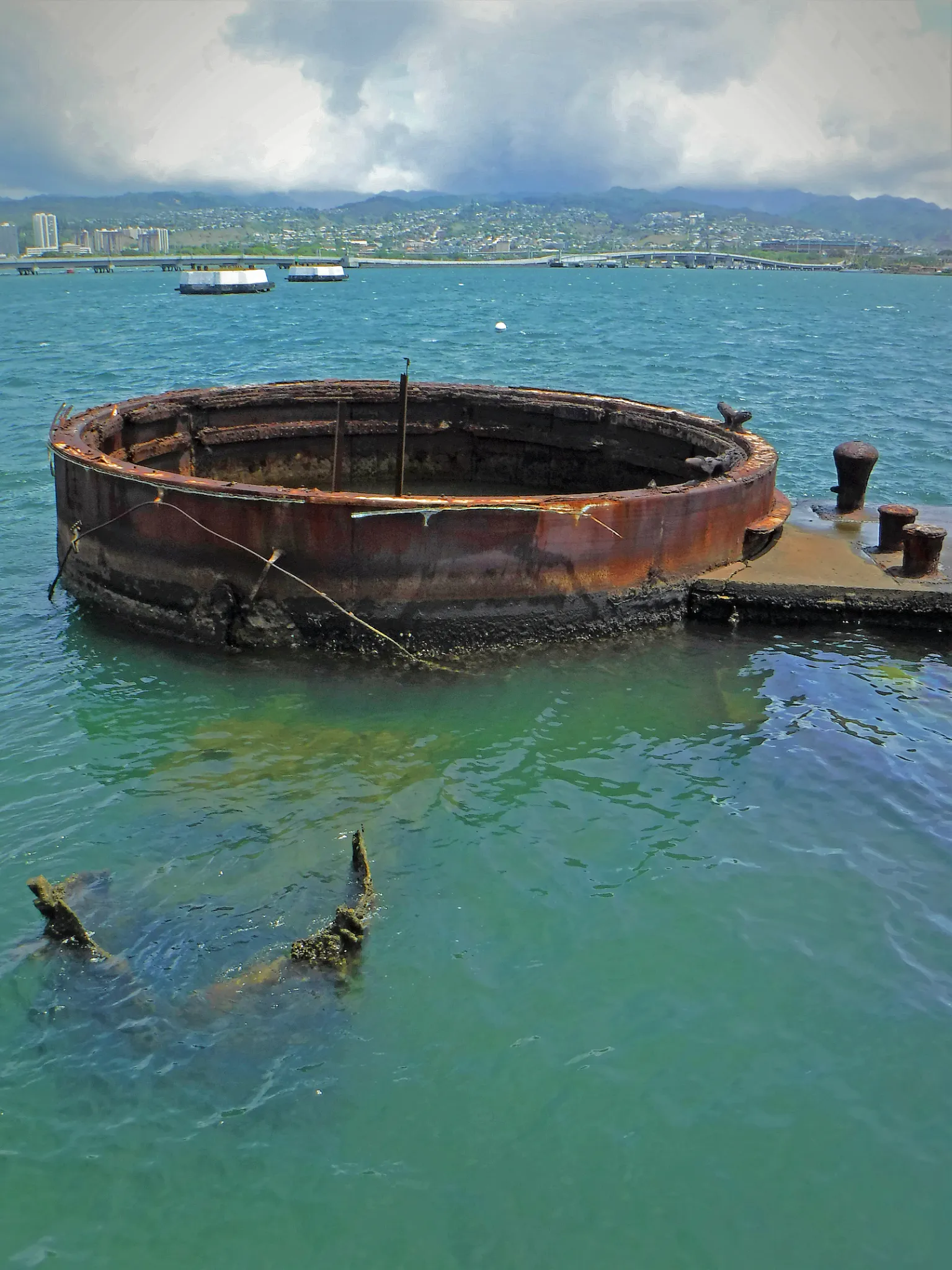 hawaii-pearl-harbor-post0004.webp