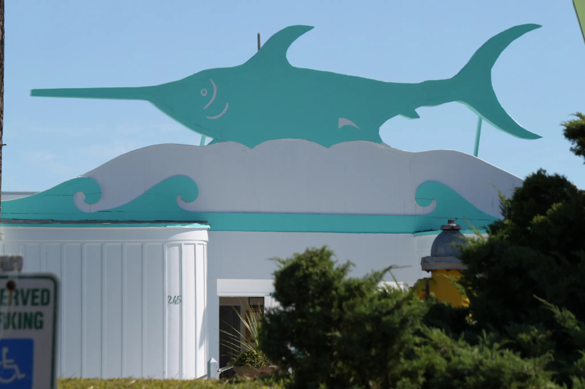 westhamptonbeachny-postirene-2011-0012.webp